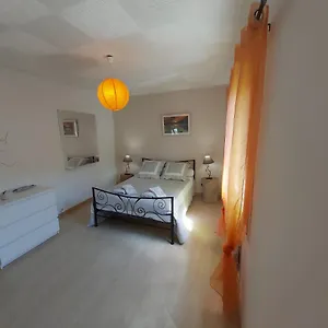 https://les-theolats.hotels-rhonealpes.com