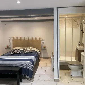 https://la-dolce-vita.fr-provencehotel.com